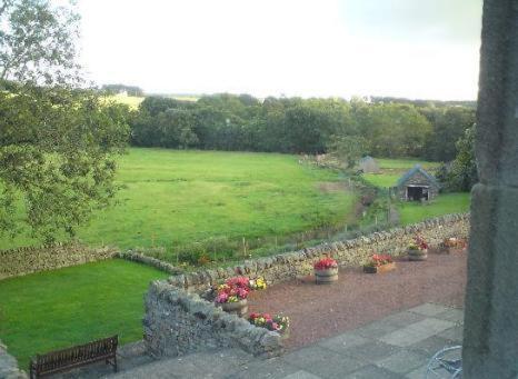 Yellow House West Woodburn ภายนอก รูปภาพ